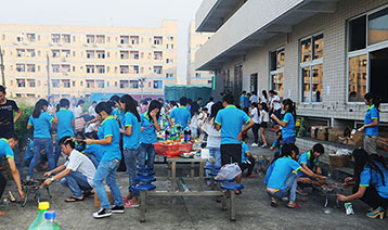 光祥燒烤活動(dòng)為中秋助興