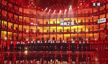 濃縮美好，喚醒熱愛｜1100m2光祥大屏點亮京東11.11沸騰之夜